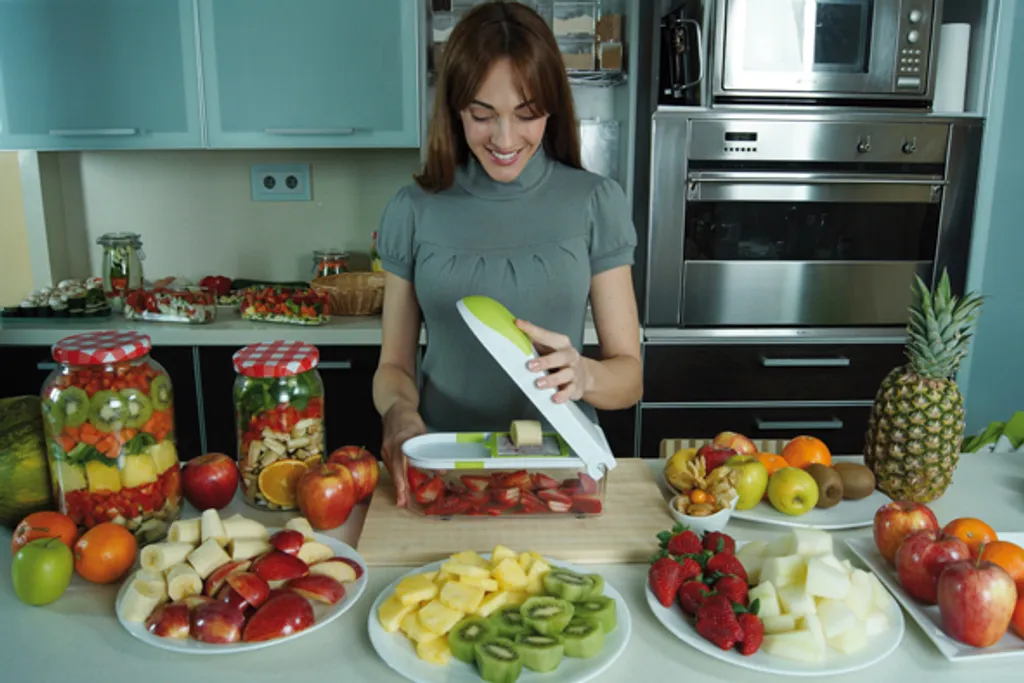 Dicer Express - Multifunktionales Gemüse- Und Obstschneider, 15 Teiliges Set Mit Fingerschutz, Alles-Schneider- Original Aus Der TV Werbung 6 Dicer Express - Multifunktionales Gemüse- Und Obstschneider, 15 Teiliges Set Mit Fingerschutz, Alles-Schneider- Original Aus Der TV Werbung – Bild 4