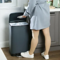 SONGMICS Mülleimer, 30 Liter Abfalleimer, Treteimer Aus Stahl, Mit Inneneimer Und Deckel, Softclose, Luftdicht Rauchgrau LTB01GS 13 SONGMICS Mülleimer, 30 Liter Abfalleimer, Treteimer Aus Stahl, Mit Inneneimer Und Deckel, Softclose, Luftdicht Rauchgrau LTB01GS -Haushaltswaren Store 092da43694191ffea562b69d8bd1019c