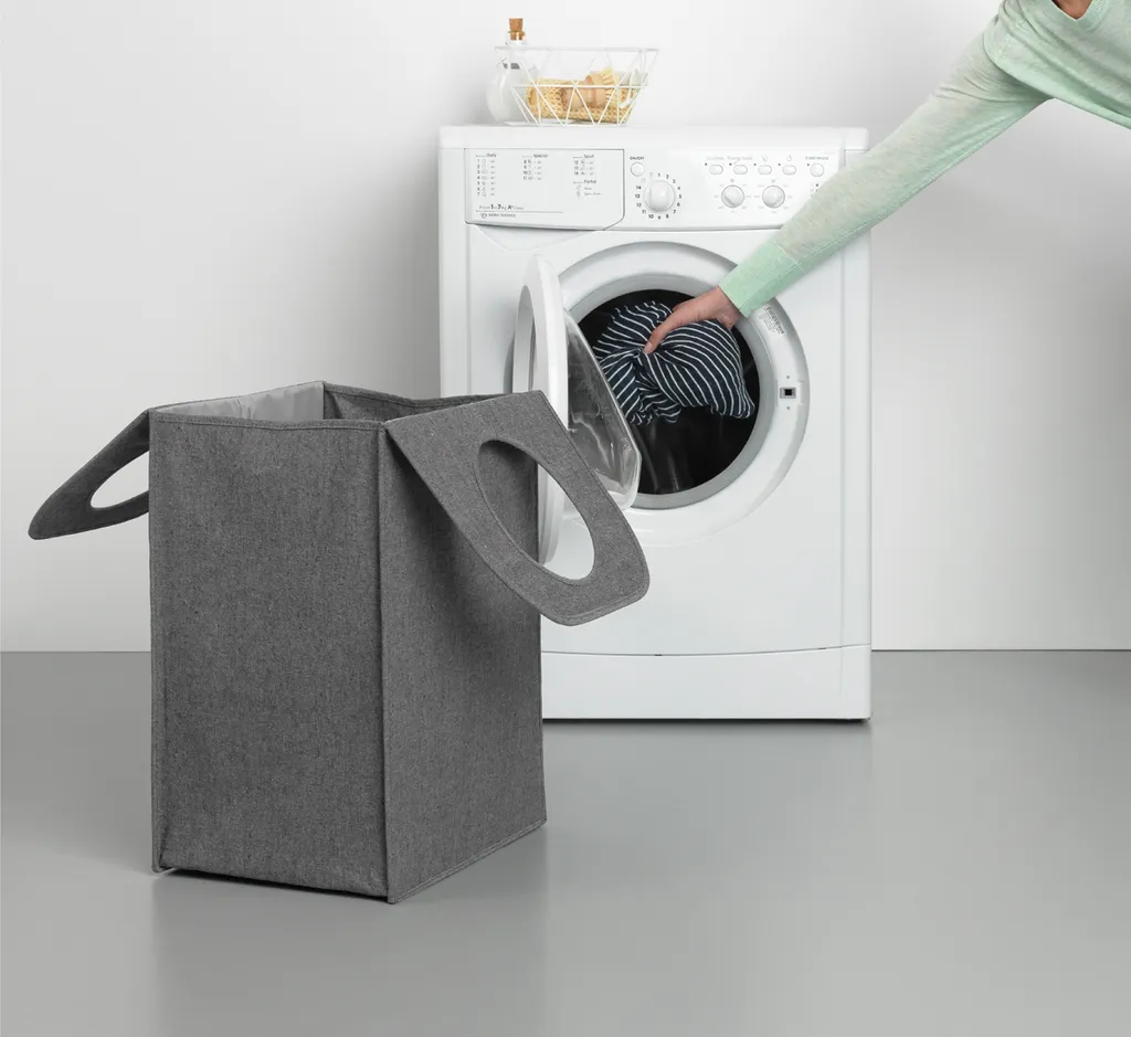 Brabantia Wäschekorbtasche 55 L Faltbar Schwarz 15 Brabantia Wäschekorbtasche 55 L Faltbar Schwarz – Bild 13