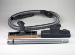 Hoover 39001512 Brave BV71 BV 20011 ECO Bodenstaubsauger + Parkettdüse, 700 W, Schwarz -Haushaltswaren Store 19823a6b8b7ea8fc3e9925f6cdeba575