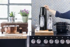 Sodastream Wassersprudler EASY Incl. PET-Flasche 1 L Und 1 Co²-Kohlensäurezylinder, Schwarz -Haushaltswaren Store 1c19488ceb56feaf026fefe640ea9aa0