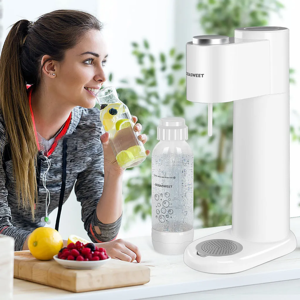 SODASWEET Wassersprudler-Set, Sodawasser Maschine Soda Maker Mit 1x CO2 Zylinder(425g Kohlensäure Für 60L Wasser), 1x 1L PET-Flasche, Ideal Für Zuhause, Bar, Restaurant Usw. 7 SODASWEET Wassersprudler-Set, Sodawasser Maschine Soda Maker Mit 1x CO2 Zylinder(425g Kohlensäure Für 60L Wasser), 1x 1L PET-Flasche, Ideal Für Zuhause, Bar, Restaurant Usw. – Bild 5