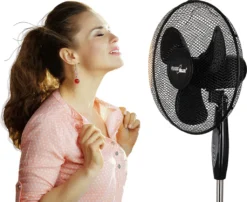 Standventilator Mit Fernbedienung 40 Watt 3 Geschwindigkeitsstufen 40cm Niedriger Oszillation Bodenventilator Windmaschine 7,5h Timer Schwarz -Haushaltswaren Store 3171829f373bdb7cdd94d8ecf7a800e5