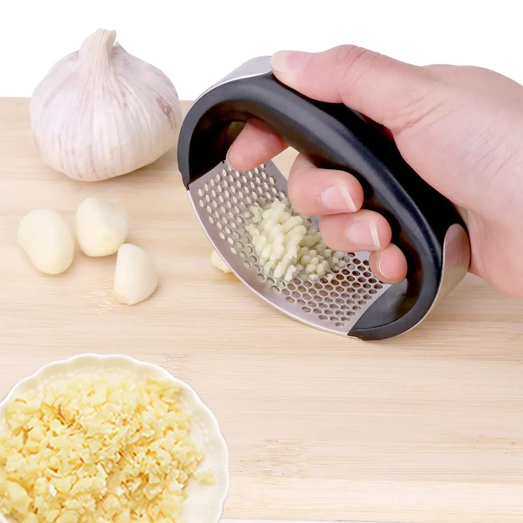 Garlic Press Knoblauchpresse Edelstahl Rostfrei, Knoblauchschneider Spülmaschinenfest Küchenhelfer Mit Silikon Schäler Und Ingwerpresse Bürste 5 Garlic Press Knoblauchpresse Edelstahl Rostfrei, Knoblauchschneider Spülmaschinenfest Küchenhelfer Mit Silikon Schäler Und Ingwerpresse Bürste – Bild 3