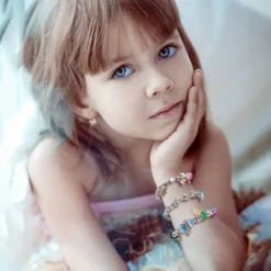 Malplay Perlen Für Schmuckherstelung "No. 120" Bastelset Schmuckset Zum Basteln Für Kreative Armbänder Für Kinder Ab 6 Jahren -Haushaltswaren Store 3a2c2218cb1e438ea704a4c304484dca