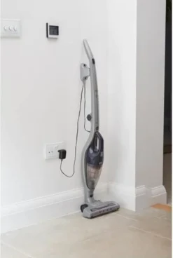 Black & Decker Akkusauger SVB520JW 2in1 Boden- Und Handsauger, 18 Volt 10 Black & Decker Akkusauger SVB520JW 2in1 Boden- Und Handsauger, 18 Volt -Haushaltswaren Store 3bde375766450b6160ab83cb97f52186