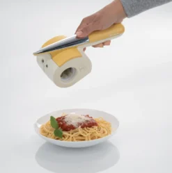 Ariete Elektrische Käse-/Schoko-/Nuss-Reibe GRATI Wasserdicht 12 Ariete Elektrische Käse-/Schoko-/Nuss-Reibe GRATI Wasserdicht -Haushaltswaren Store 4216bca46ee6123d13a6fa3a626404e8