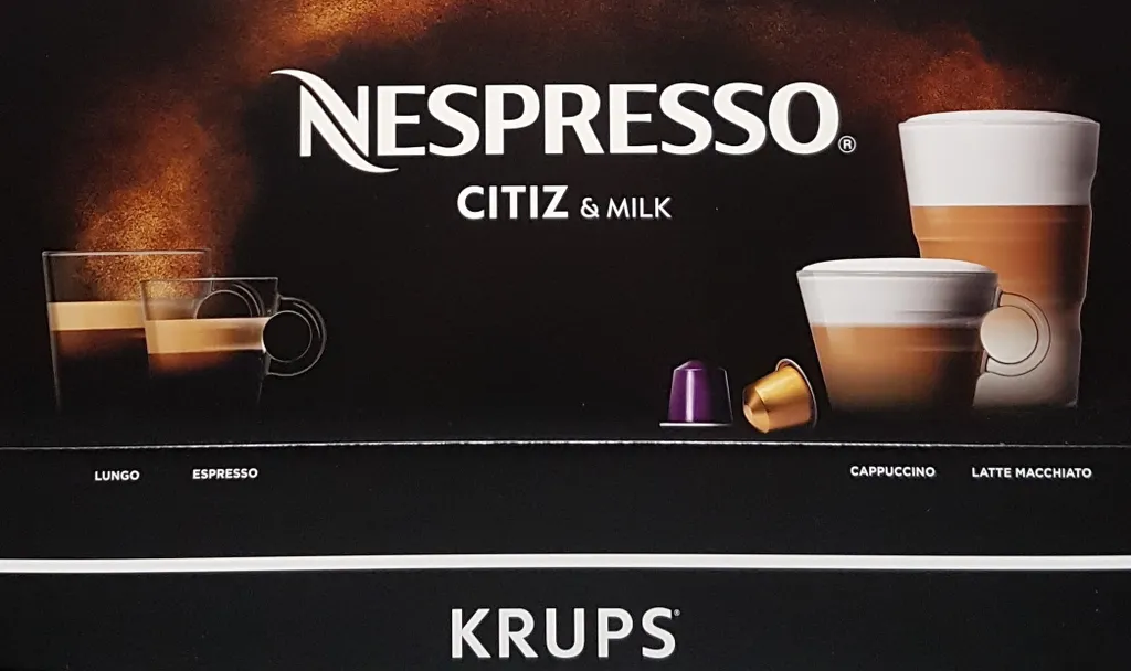 Krups XN7615.19 Nespresso Citiz & Milk Kaffeekapselmaschine (1260 Watt, Wassertankkapazität: 1l, Pumpendruck: 19 Bar) Rot 11 Krups XN7615.19 Nespresso Citiz & Milk Kaffeekapselmaschine (1260 Watt, Wassertankkapazität: 1l, Pumpendruck: 19 Bar) Rot – Bild 9