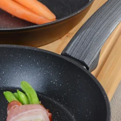 GRÄWE Aluminium-Pfannenset, Ø 20 Cm, Ø 24 Cm, Ø 28 Cm, Beschichtet, 3-teilig, Inkl. Pfannenwender 24 GRÄWE Aluminium-Pfannenset, Ø 20 Cm, Ø 24 Cm, Ø 28 Cm, Beschichtet, 3-teilig, Inkl. Pfannenwender -Haushaltswaren Store 4b34acc225ba0ebb1ec2c26b5708f570