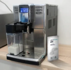 AquaFloow Set Für Siemens / Bosch Espressomaschine: 3x Ersatzwasserfilter TZ70003 + Reinigungstabletten 10 Stück + Reiniger + Entkalkertabletten 8 Stück -Haushaltswaren Store 54d2a2a267097019d6085fa472eac5e4