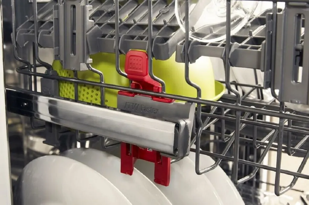 Bauknecht BUO 3C33 C X Unterbaugeschirrspüler 14 Maßgedecke AquaStop 8 Bauknecht BUO 3C33 C X Unterbaugeschirrspüler 14 Maßgedecke AquaStop – Bild 6