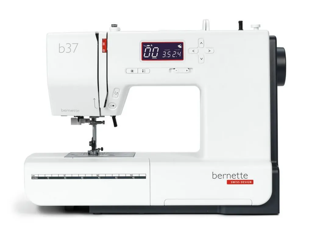 BERNETTE Nähmaschine B37, Computergesteuert 3 BERNETTE Nähmaschine B37, Computergesteuert