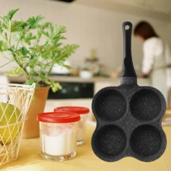 4-Loch-Omelettpfanne,Burger Egg Ham Pancake Maker,Antihaftpfanne -Haushaltswaren Store 63f5dadeae3f1af21f46f4f6062cda16