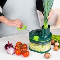 Genius Nicer Dicer Pegasus Gemüsezerkleinerer 10-tlg | Handzugdeckel | Geringer Kraftaufwand | Gemüseschneider Für Schnelles & Sicheres Arbeiten | Fein Reiben + Grob Schneiden -Haushaltswaren Store 69440aeaf0c8d179ec7cd3141884391f