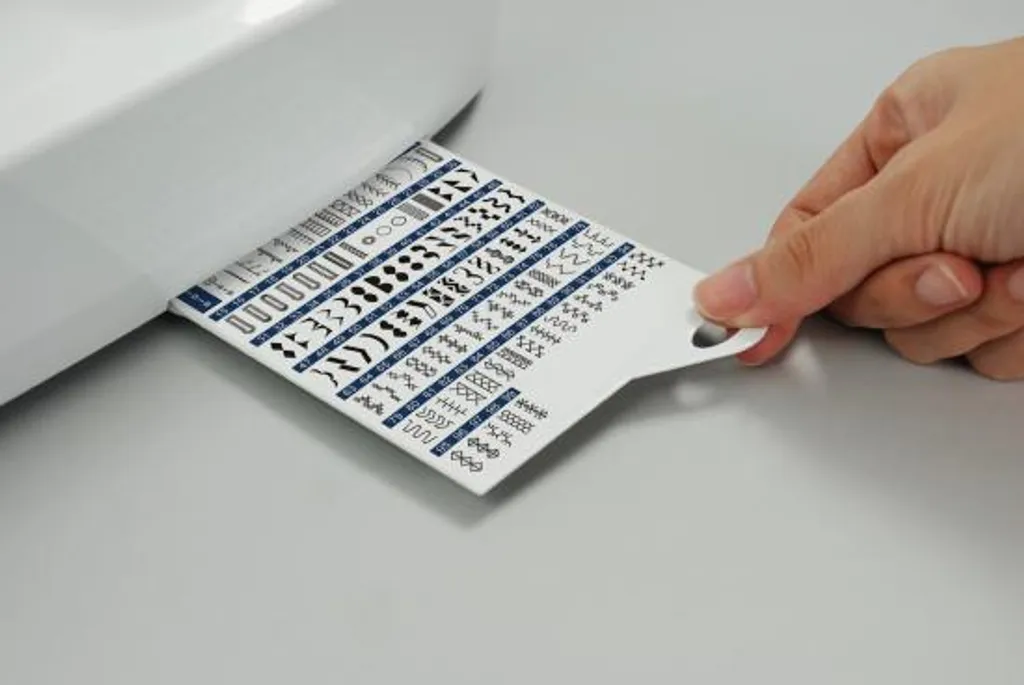 Carina Evolution Computer-Nähmaschine 13 Carina Evolution Computer-Nähmaschine – Bild 11