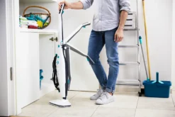 Leifheit Dampfreiniger CleanTenso Inkl. 2er Set Ersatz-Wischbezüge -Haushaltswaren Store 6be0f4f5498163cdceada789506555cb