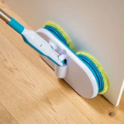 Hurricane Floating Mop Elektrischer Bodenwischer – Akku Wischer Zum Mühelosen Wischen, Schrubben Und Polieren – Ultra Leichter Wischmopp Mit Verschiedenen Mikrofaser-Pads -Haushaltswaren Store 75e88d8a47fbedfa6ce8a6c7a3ead8fa