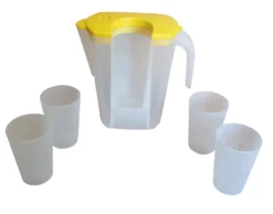 Saftkrug Mit 4 Trinkbechern Pendel-Ausguss Karaffe Mit Deckel Saftkanne, Farbe:gelb -Haushaltswaren Store 7706afc534e5e8de8103f5ad3475adbb