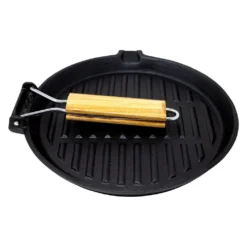 Klarstein Retinta Grill- Und Steakpfanne , Gusseisen , Für Alle Herdarten Sowie Grills Und Lagerfeuer , Outdoor-Kochen , Voreingebrannt , Ablaufrinne , Mit Klappbarem Holzgriff , Geriffelte Bratfläche , Rund , Maße: 38 X 2 X 22 Cm (BxHxT) , Schwarz -Haushaltswaren Store 84c0b25e2f8912a1cd7acd11fd307155