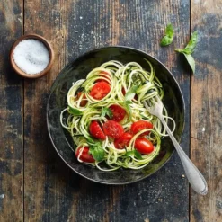 Betty Bossi Maxi Spiralizer – Gemüse Spiralschneider Zum Schneiden Von Gemüse Und Früchten – Komfortabler Gemüse Twister – High-End-Version Der Spiralschneider -Haushaltswaren Store 9078dd1c392cb5a0107ec7ad3e2fad8c