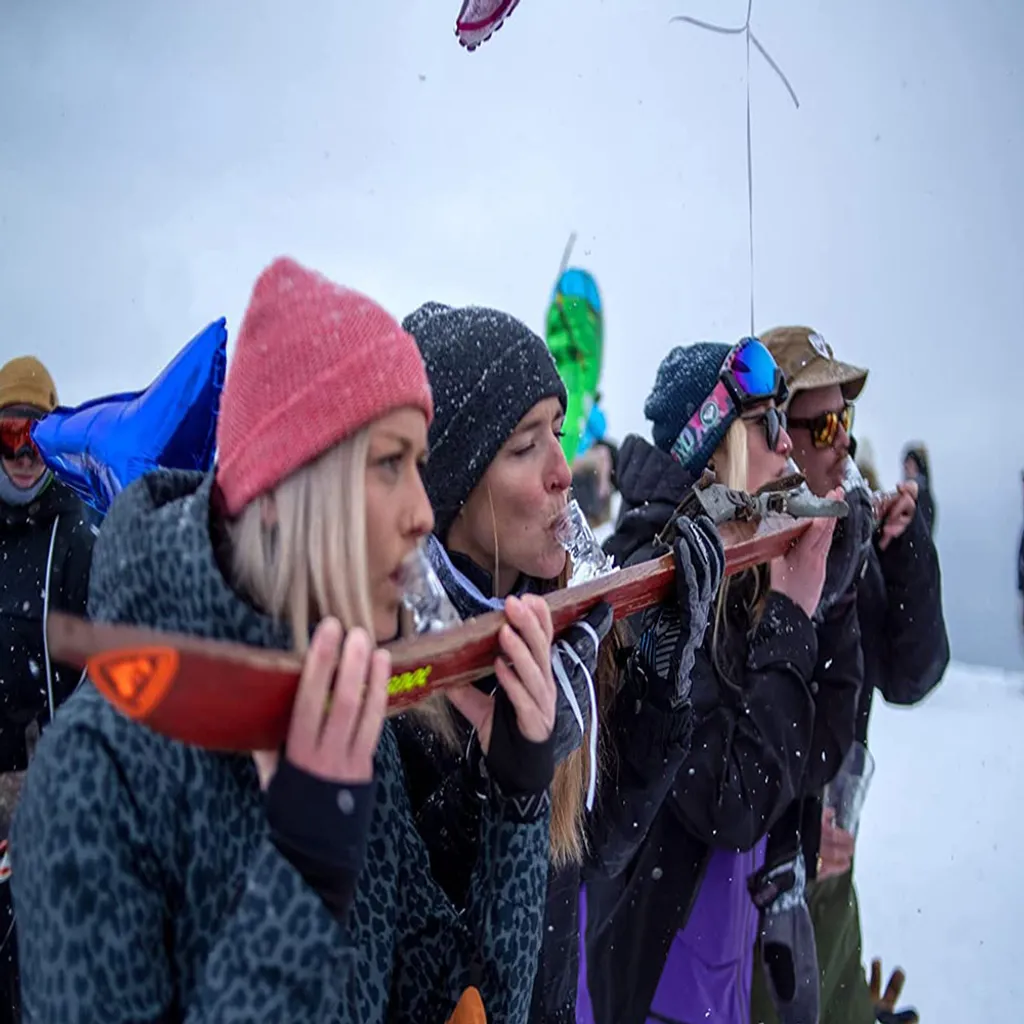 1 Schnapsglas In Ski Form Mit Bindung Und Umhängeband Der Absolute Hingucker 7 1 Schnapsglas In Ski Form Mit Bindung Und Umhängeband Der Absolute Hingucker – Bild 5
