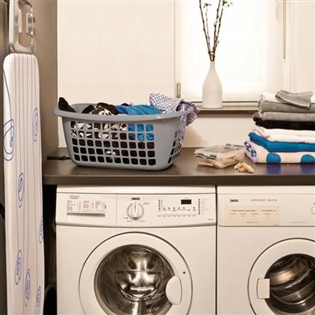 Sunware Wäschekorb Basic 79 L Silber 65 X 45 X 27 Cm (L X B X H) 4 Sunware Wäschekorb Basic 79 L Silber 65 X 45 X 27 Cm (L X B X H) – Bild 2