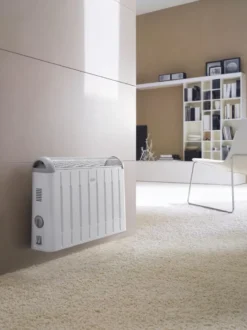 De'Longhi DeLonghi HCM2030 Standkonvektor Weiss -Haushaltswaren Store a511ad4b4b54946f8a99e383867e6e6b