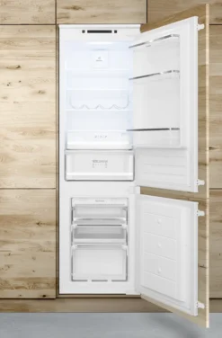 Amica - EKGCS 387 930 - Einbau-Kühl-Gefrierkombination - NoFrost - Schlepptür-Technik -Haushaltswaren Store a679d57feaadf3db8bc6d7c072d59c6a