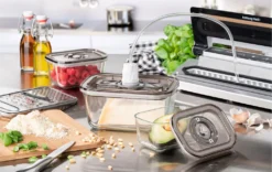 Caso Vakuum-Frischebehälter 3er Set - Für Platzsparende Aufbewahrung (1er Pack) 40 Caso Vakuum-Frischebehälter 3er Set - Für Platzsparende Aufbewahrung (1er Pack) -Haushaltswaren Store b3b4f74fef91c9a1d1bcff1f382fc91c