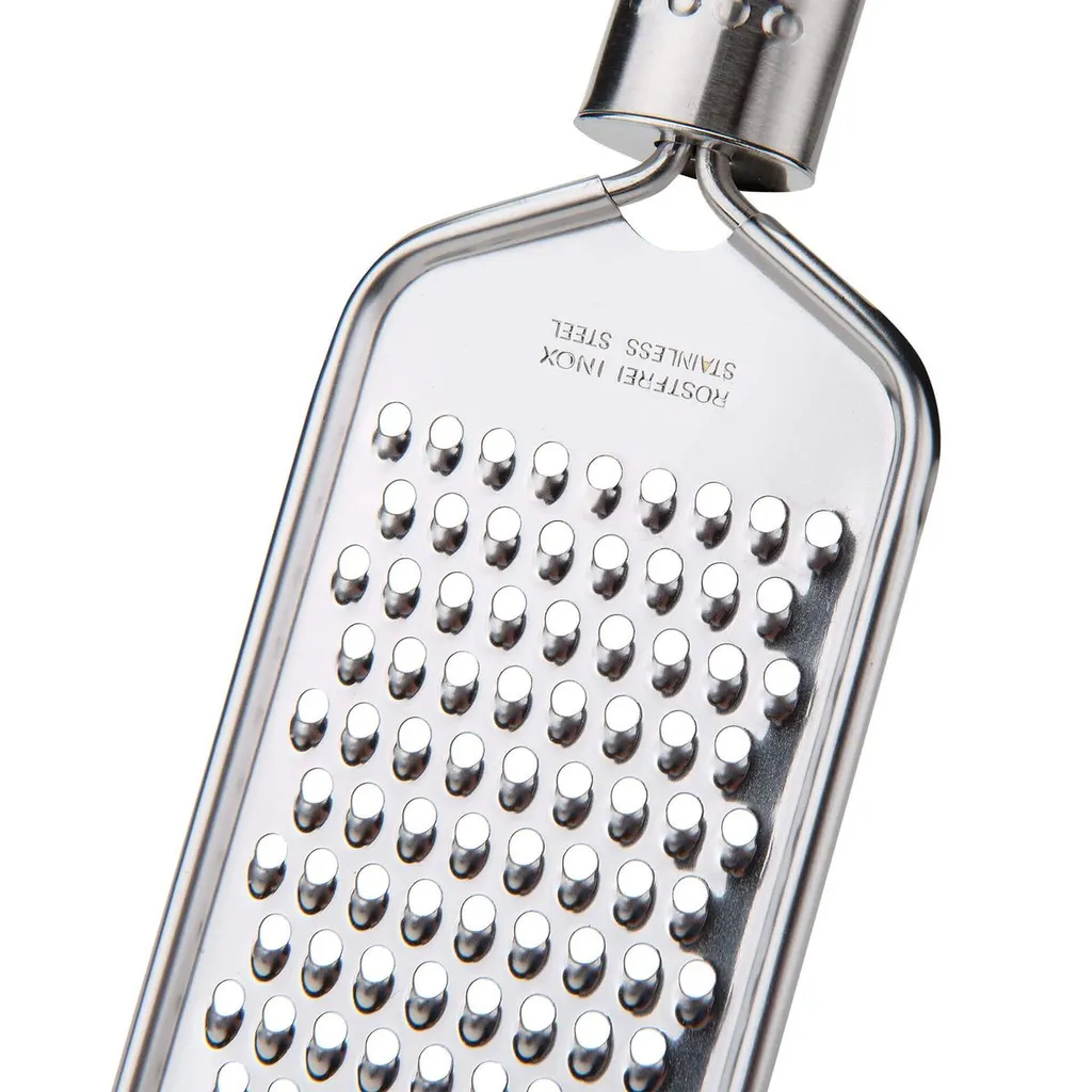 Fackelmann Reibe OVALGRIFF, Käsereibe, Zester Aus Rostfreiem Edelstahl (Farbe: Silber), Menge: 1 Stück 7 Fackelmann Reibe OVALGRIFF, Käsereibe, Zester Aus Rostfreiem Edelstahl (Farbe: Silber), Menge: 1 Stück – Bild 5