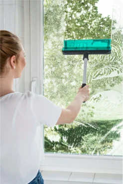 Genius Fensterwischer-Set 6-tlg - Fensterputzer + Universalstange, Wanne & Mikrofaserbezug | Glänzende Und Streifenfreie Sauberkeit; A15010 -Haushaltswaren Store d17cebce3dc47e6b52d89003ed9064e8