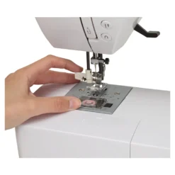 MEDION MD 15694 Digitale Nähmaschine/Knopflochautomatik/100 Stiche/100 Alphabetstiche/69 Doppel-Nadel-Stiche/LED-Nählicht/weiß 17 MEDION MD 15694 Digitale Nähmaschine/Knopflochautomatik/100 Stiche/100 Alphabetstiche/69 Doppel-Nadel-Stiche/LED-Nählicht/weiß -Haushaltswaren Store dc2f523fad3efef16b65b49fb5d82d1c