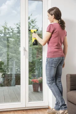 Kärcher Fenstersauger WV5 Mit Zubehör -Haushaltswaren Store e6b8ec3a918e8c5abe3f83f43ea3d1e9