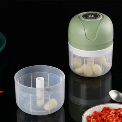 100ml Elektrische KnoblauchpresseEdelstahl Knoblauch-Artefakt, Knoblauchschneider, Knoblauchpresse Grün 11 100ml Elektrische KnoblauchpresseEdelstahl Knoblauch-Artefakt, Knoblauchschneider, Knoblauchpresse Grün -Haushaltswaren Store f03300a21db03c1a678f89efaee79a21