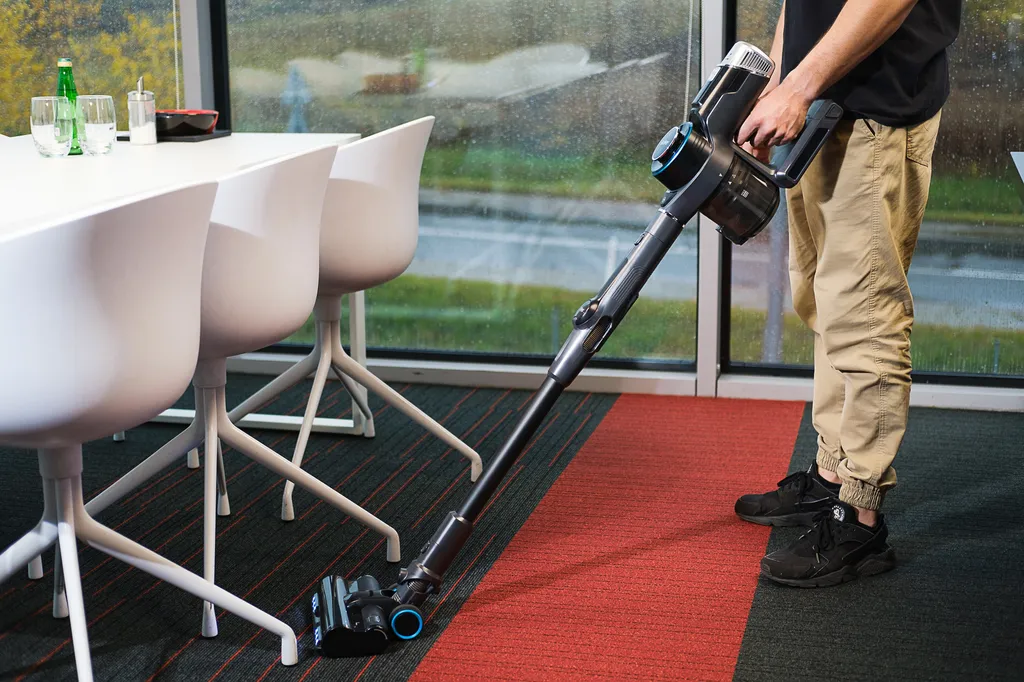 REDKEY F10 Beutelloser Akku-Handstaubsauger, 400 Watt, Cyclon-Filter 8 REDKEY F10 Beutelloser Akku-Handstaubsauger, 400 Watt, Cyclon-Filter – Bild 6