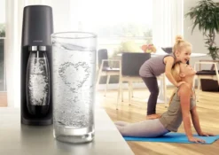 Sodastream Wassersprudler EASY Incl. PET-Flasche 1 L Und 1 Co²-Kohlensäurezylinder, Schwarz -Haushaltswaren Store fd345977be3e1621b318a19aecc0ccfc